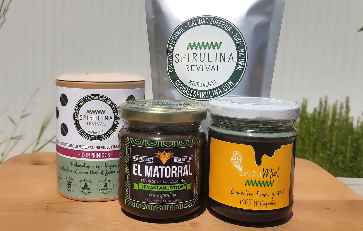 Pack 4 Esenciales de Revival Spirulina (varios tamaños)